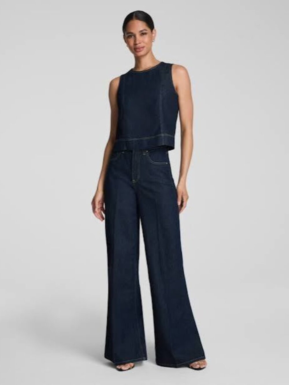 Spanxsupersmooth Authentic 360 Lightweight Super Wide Leg Jeans